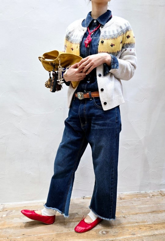 韓 側車線下鬚鬚牛仔褲