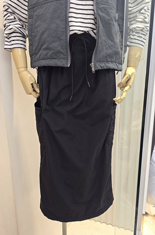 韓 側開衩風衣布長裙 2色 size