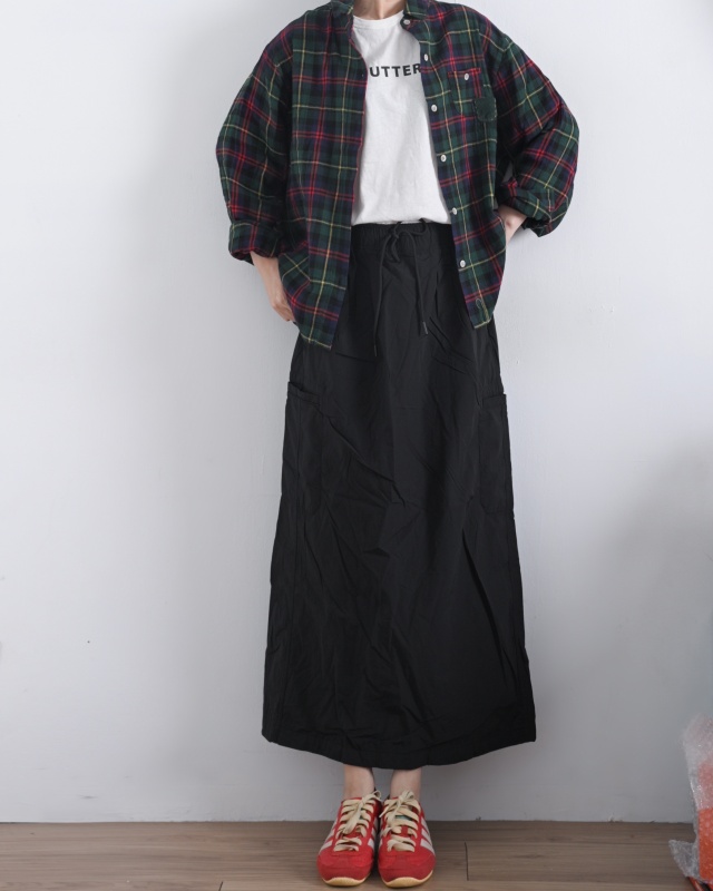 韓 側開衩風衣布長裙 2色 size