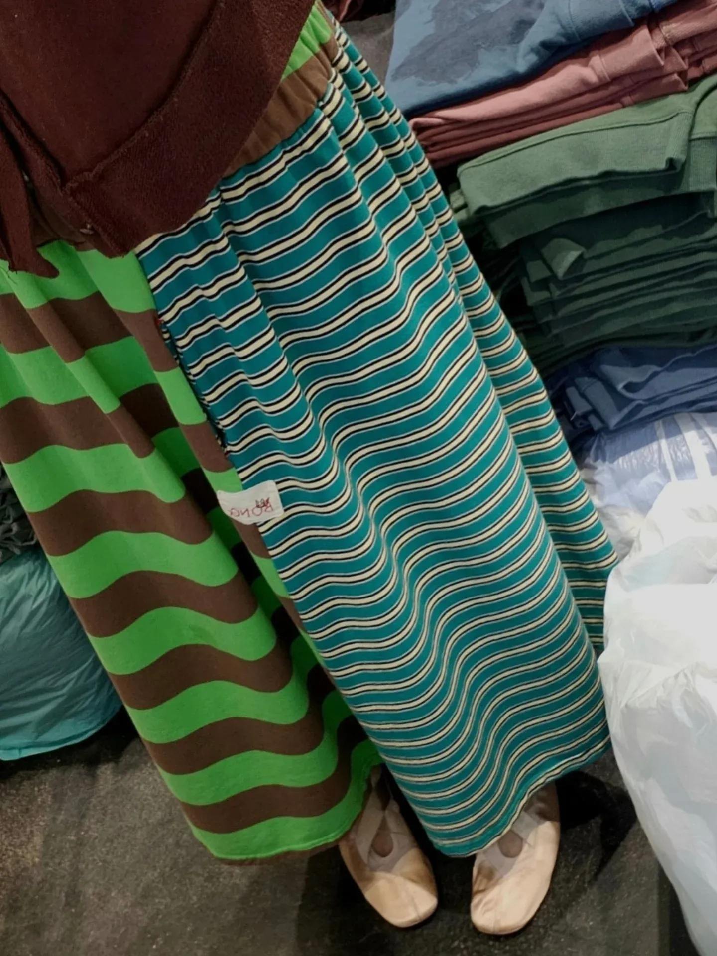 韓 配色粗細條長裙 3色 size