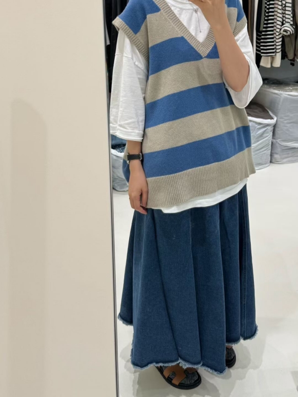 韓 口袋下刷色牛仔長裙 2色 size