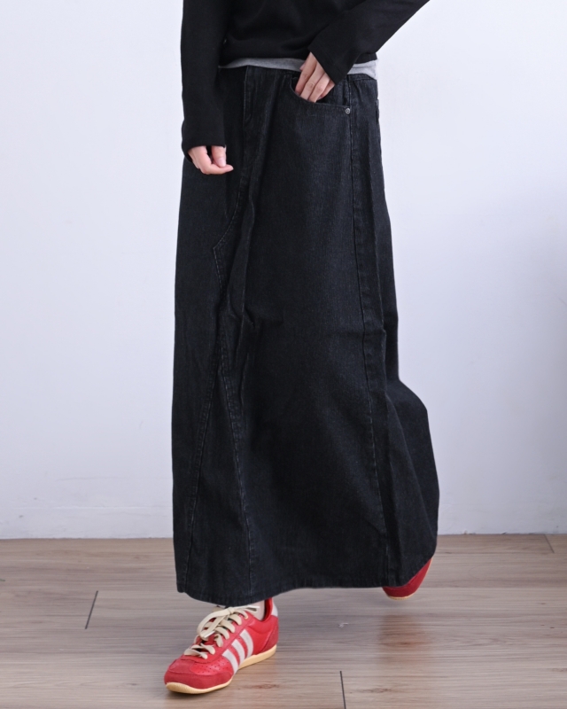 韓 低調細壓紋長裙 2色 size