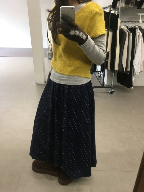 韓 點點微澎長裙 2色