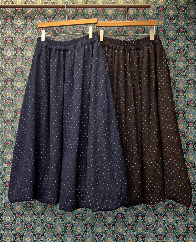 韓 點點微澎長裙 2色