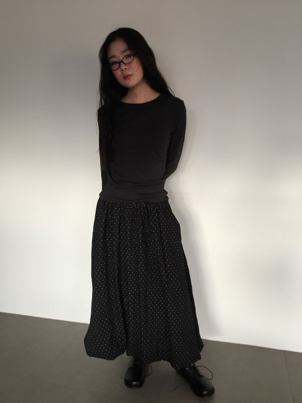 韓 點點微澎長裙 2色