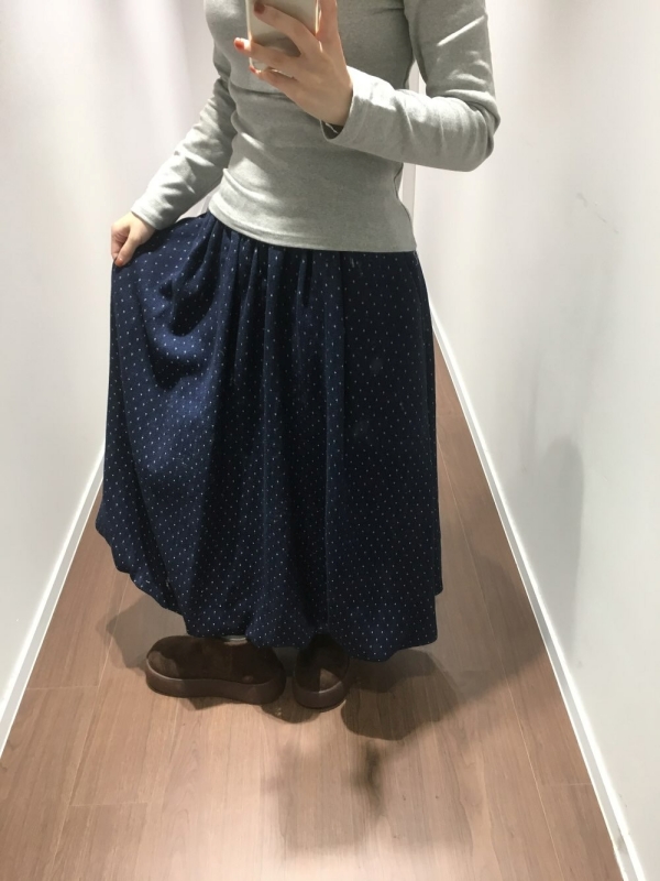 韓 點點微澎長裙 2色