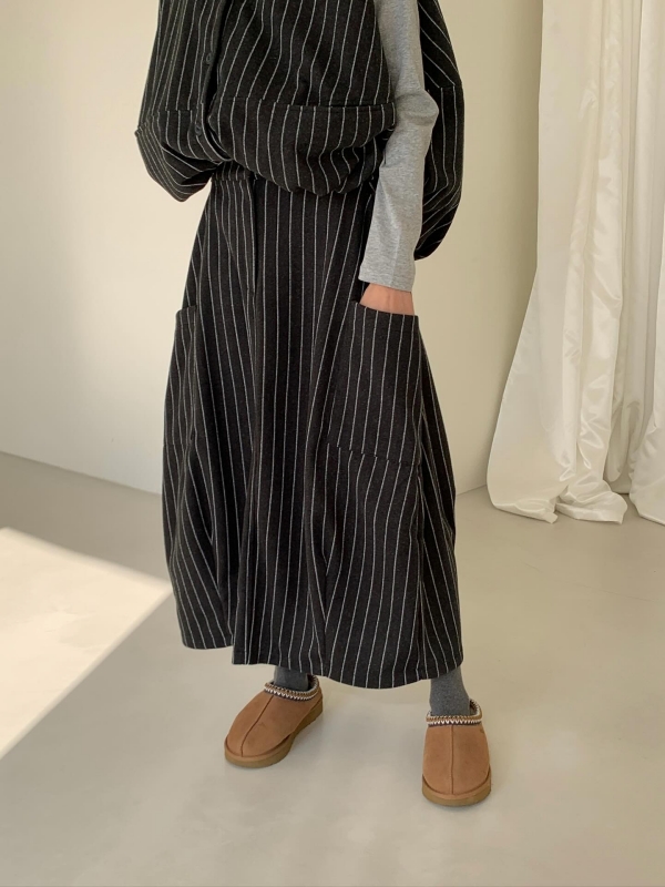 韓 直條文側口袋長裙 2色 size