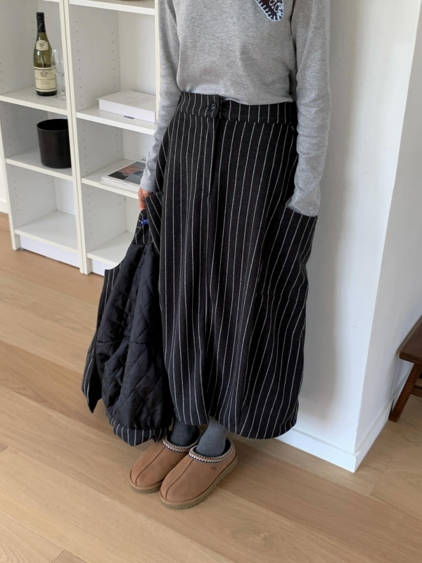 韓 直條文側口袋長裙 2色 size