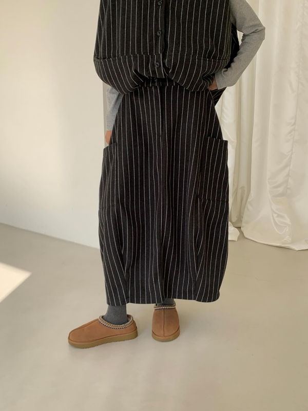 韓 直條文側口袋長裙 2色 size