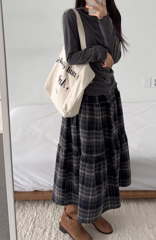 韓 格文蛋糕長裙 2色 size