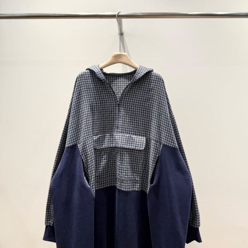 韓 拚格文連帽長洋 2色