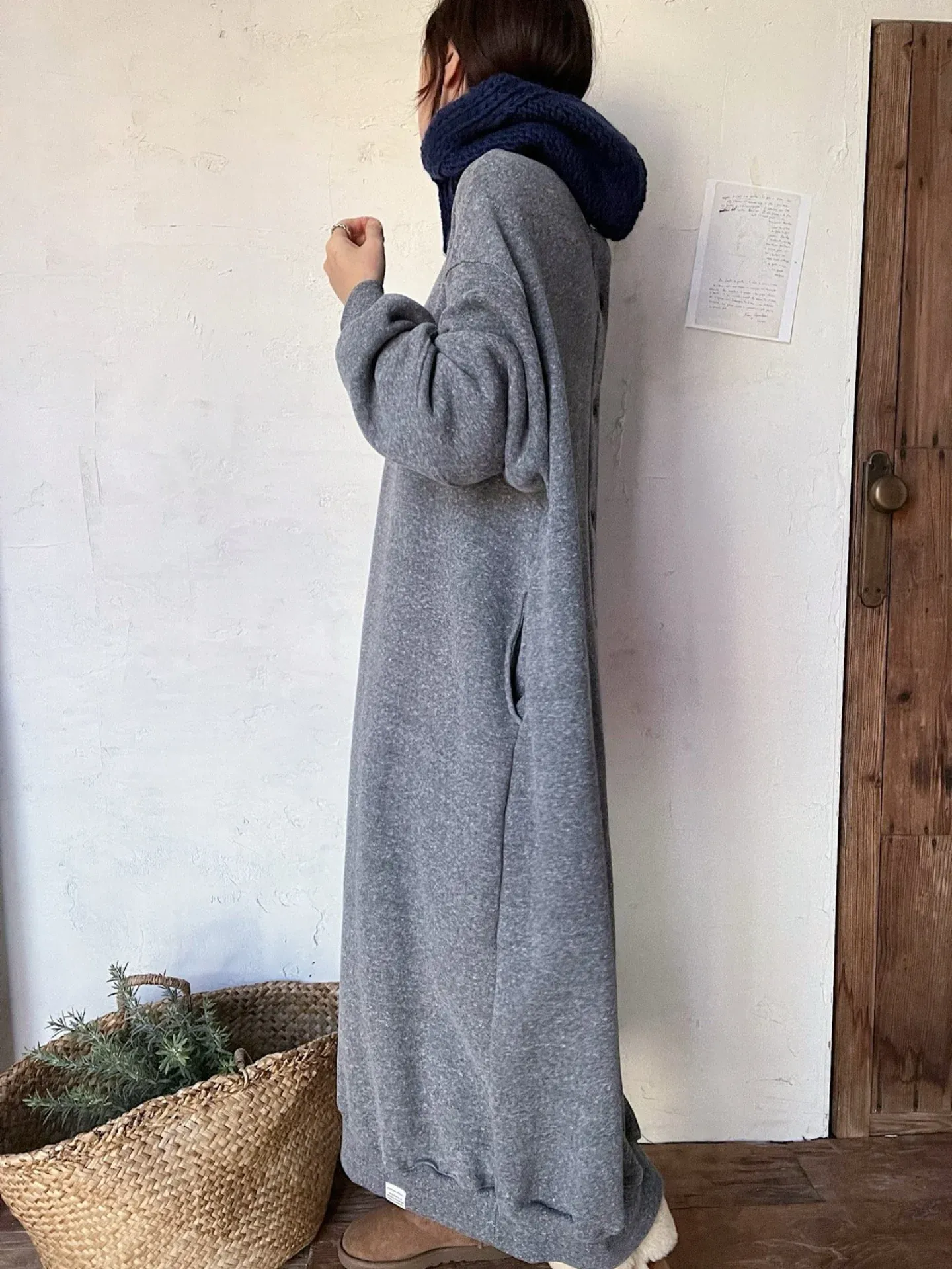 韓 背釦素色長洋