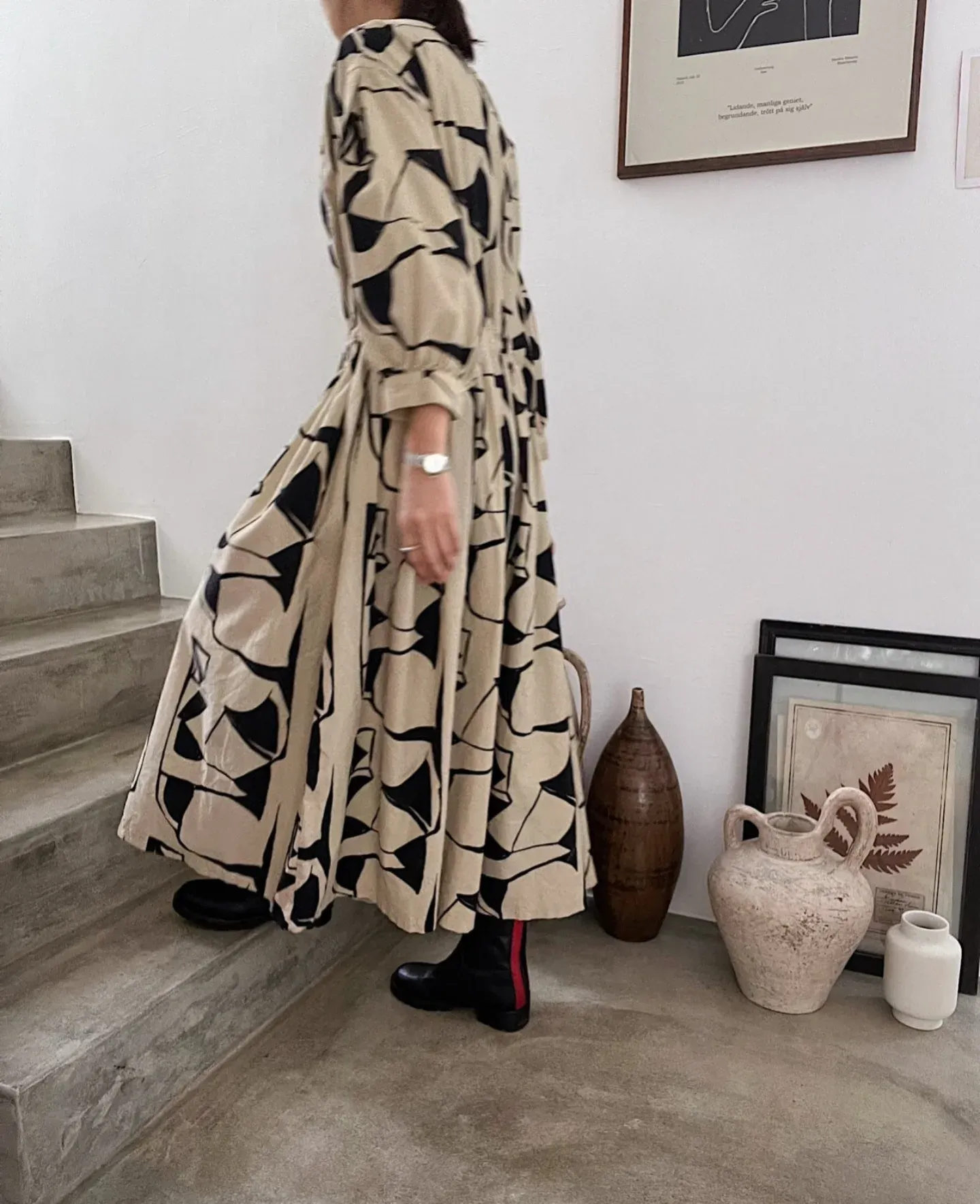 韓 不規則線條色塊長洋 2色