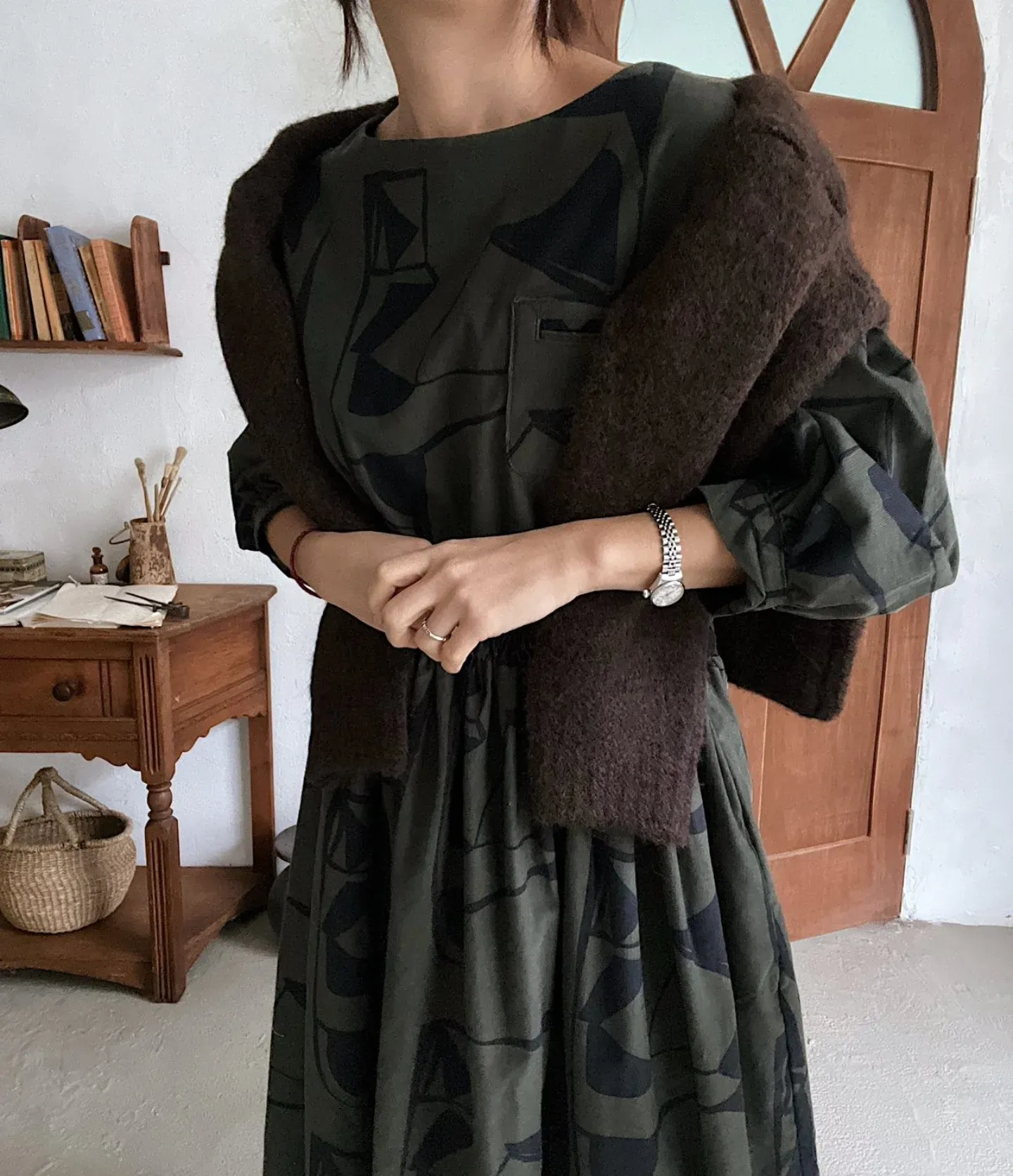 韓 不規則線條色塊長洋 2色