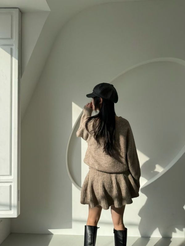 韓 微毛料上衣+裙套裝 3色