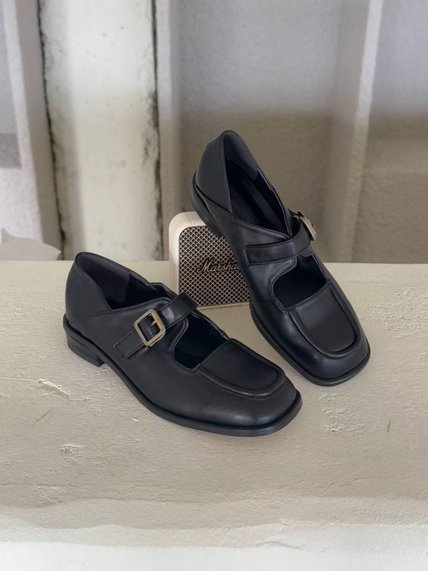 韓 微方頭皮鞋 2色 size