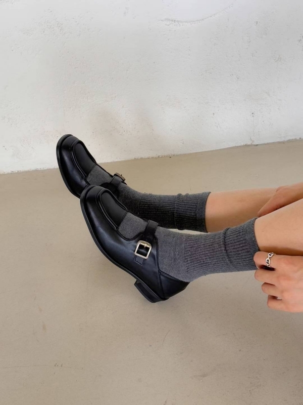 韓 微方頭皮鞋 2色 size