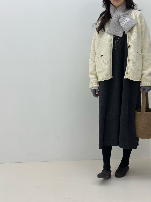 韓 小標短圍巾 3色