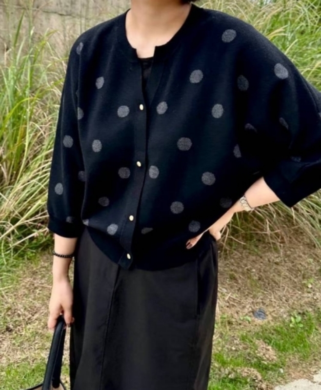 韓 低調點點小外套 3色
