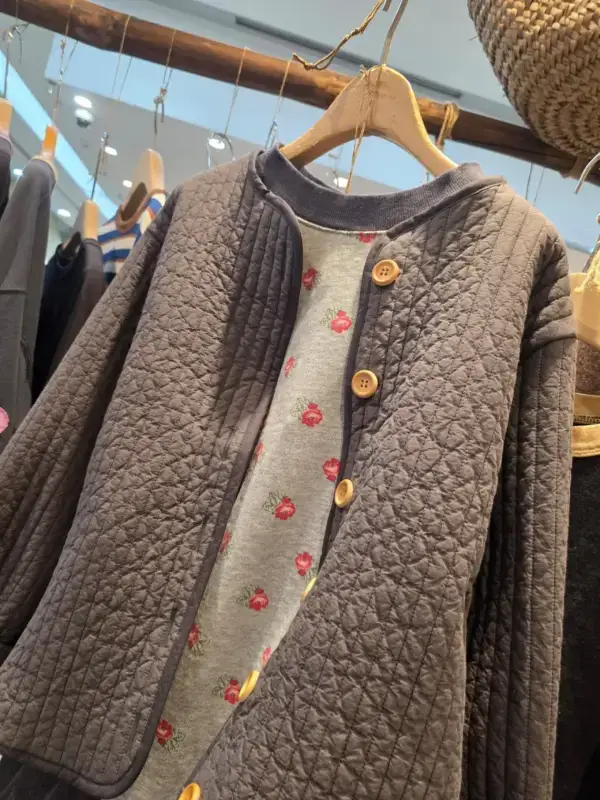 韓 肘拼布短版外套 6色 size