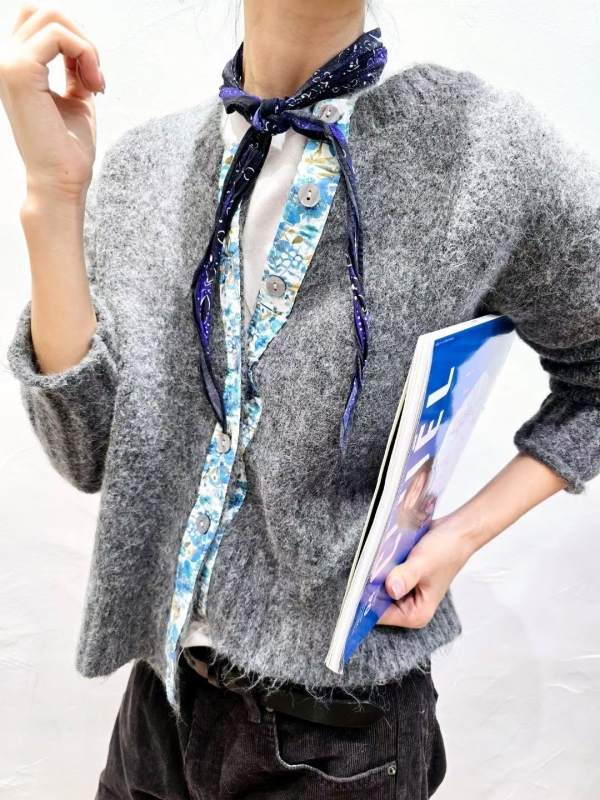 韓 小花邊短版外套 3色