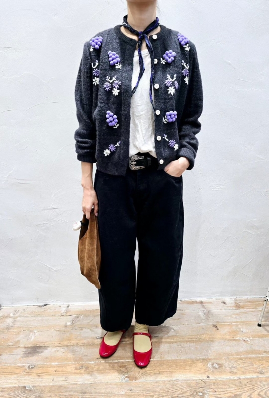 韓 立體小花短版外套 2色