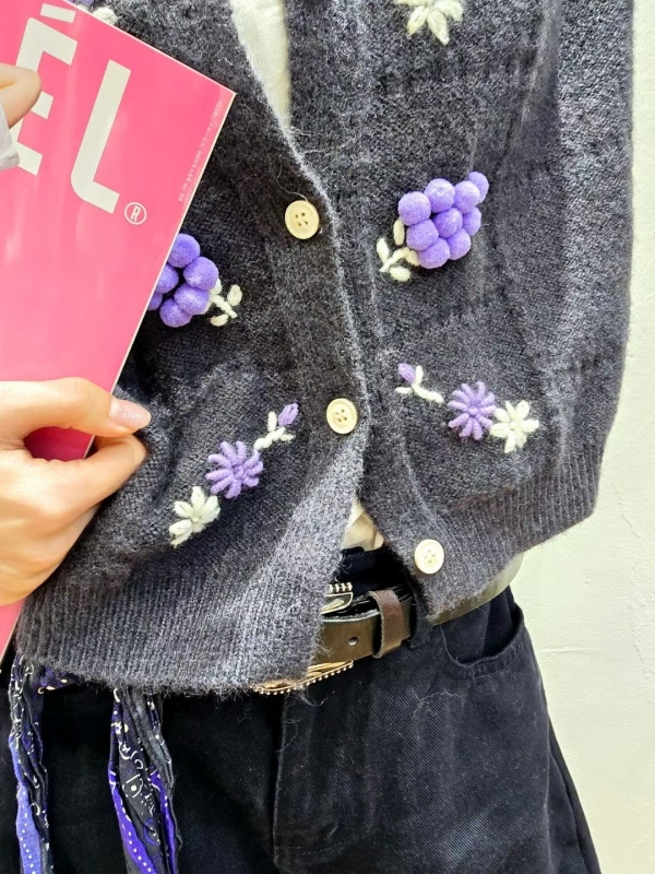 韓 立體小花短版外套 2色