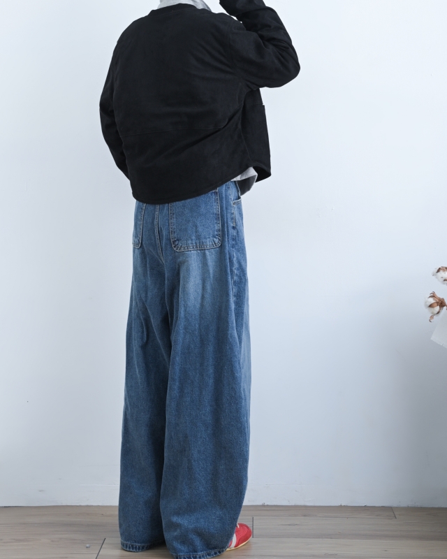 韓 麂皮圓領短版外套 2色 size