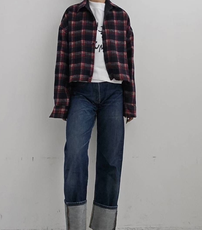 韓 後貼布格文襯衫外套 size