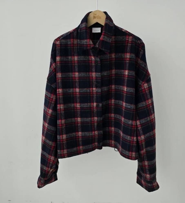 韓 後貼布格文襯衫外套 size