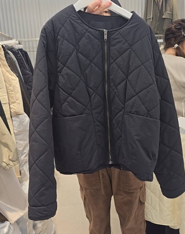 韓 菱格壓紋圓領外套 2色