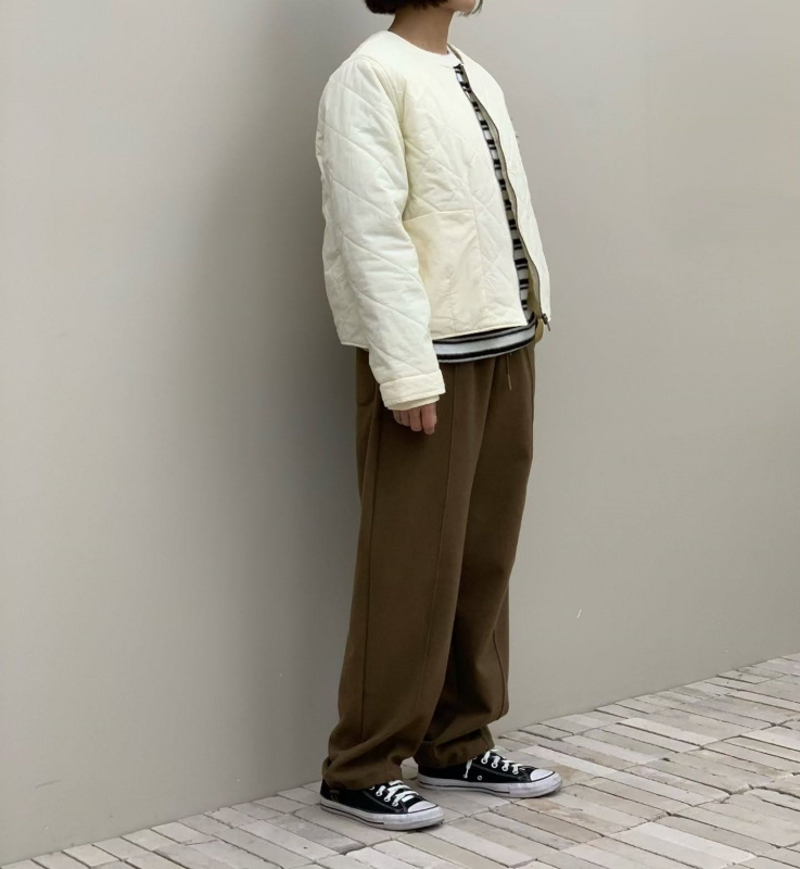 韓 菱格壓紋圓領外套 2色