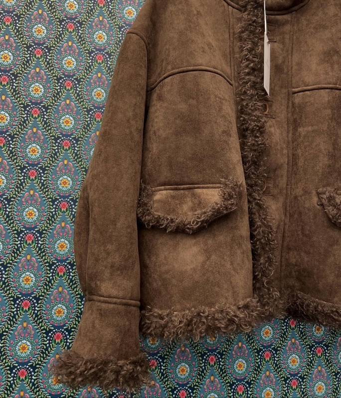 韓 兩面穿毛毛中版外套