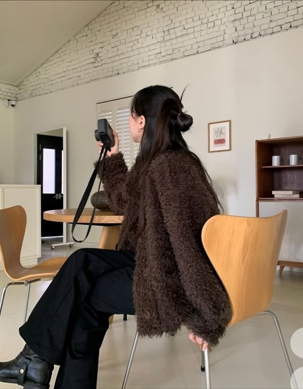 韓 兩面穿毛毛中版外套