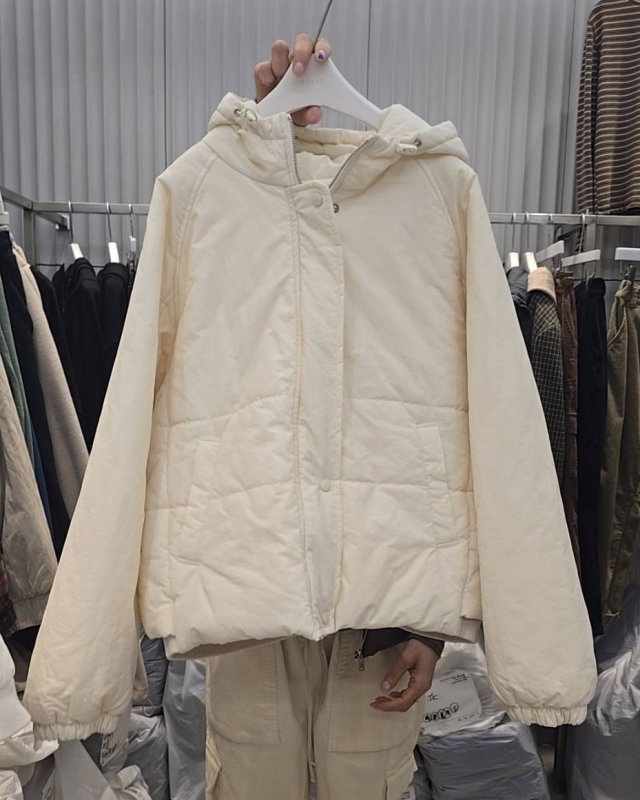 韓 帽抽繩連帽鋪棉外套 2色 size