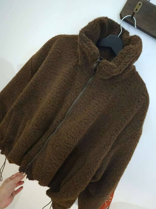 韓 溜冰鞋毛毛外套 2色