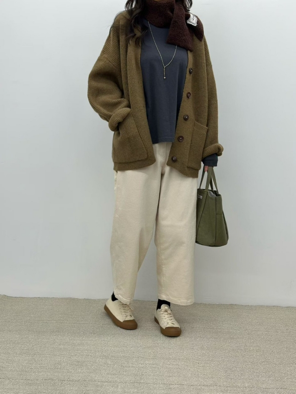 韓 氣質素色圓釦外套 3色