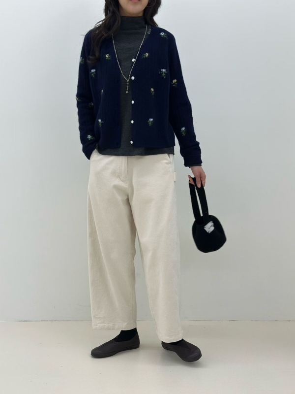 韓 秀氣小花短版外套 3色