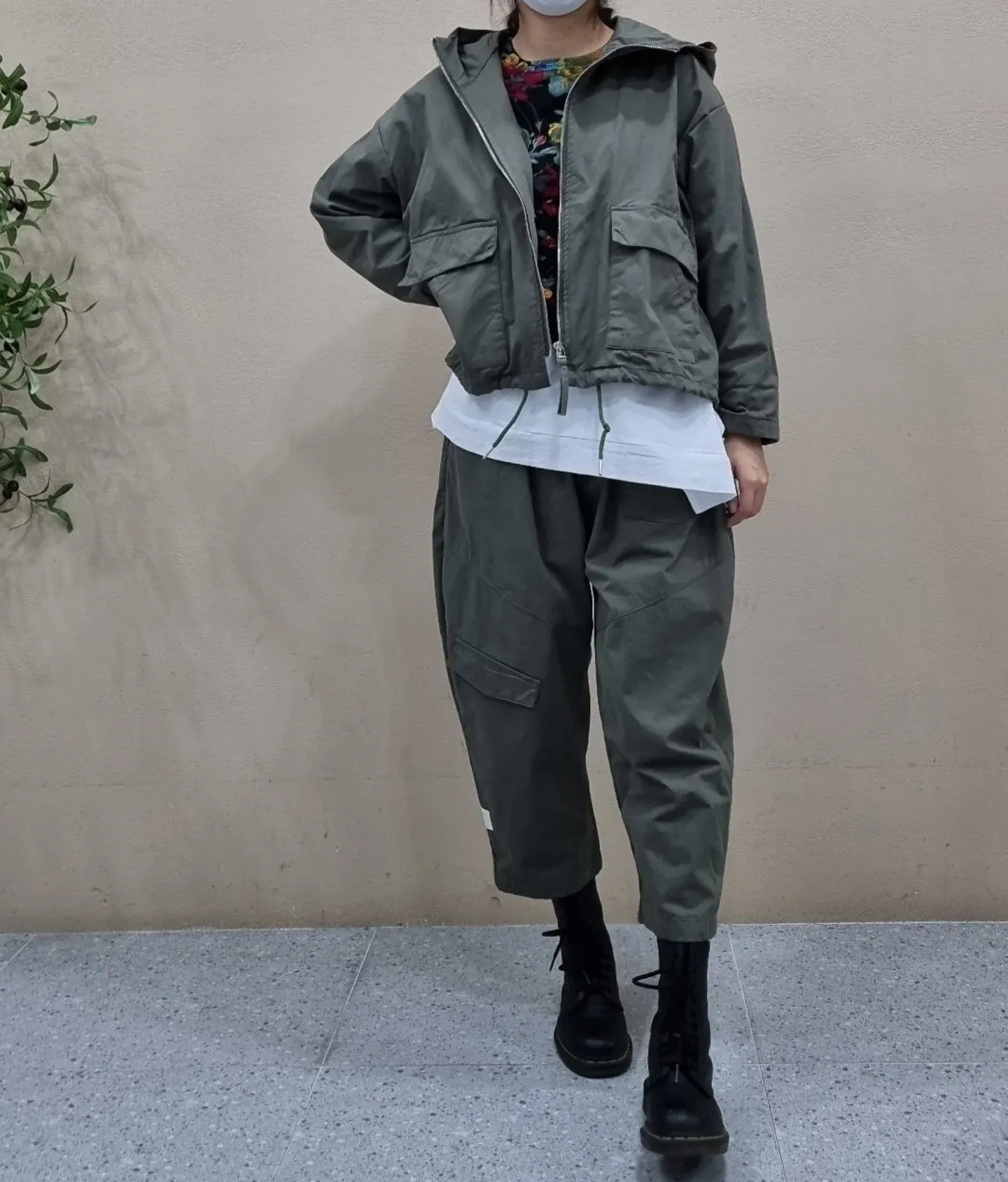 韓 大口袋連帽短版外套 3色