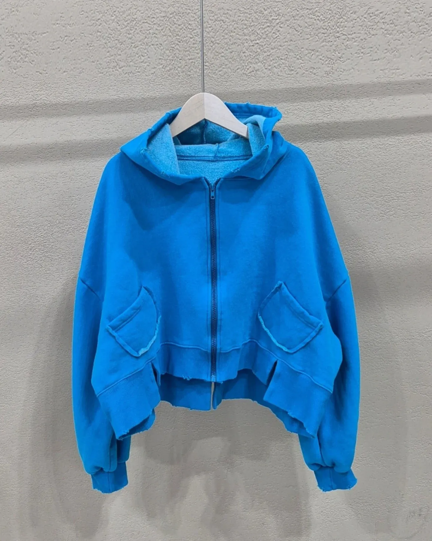 韓 破損風連帽短版外套 7色 size