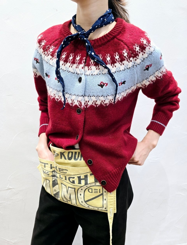 韓 不知名小花外套 2色