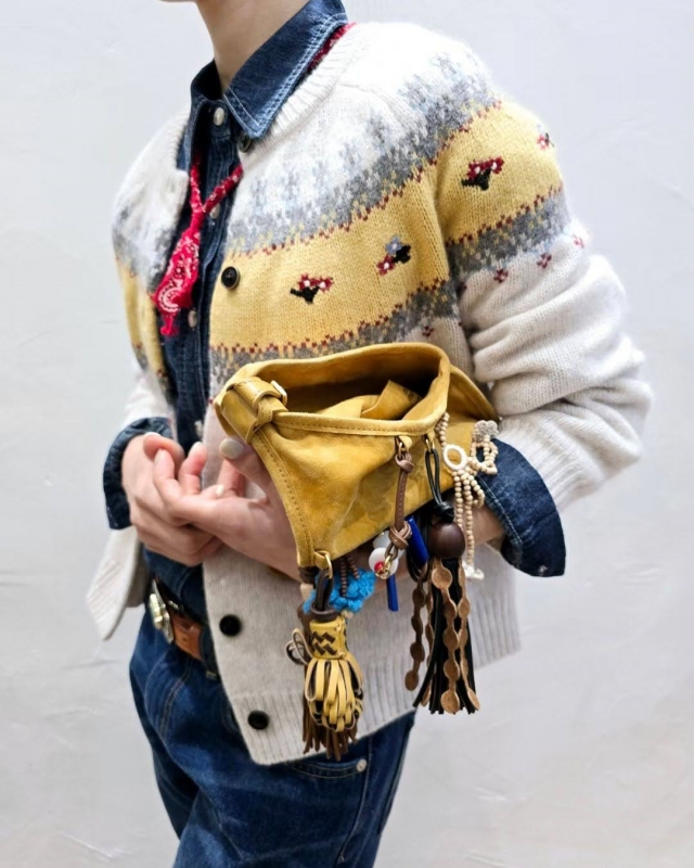 韓 不知名小花外套 2色