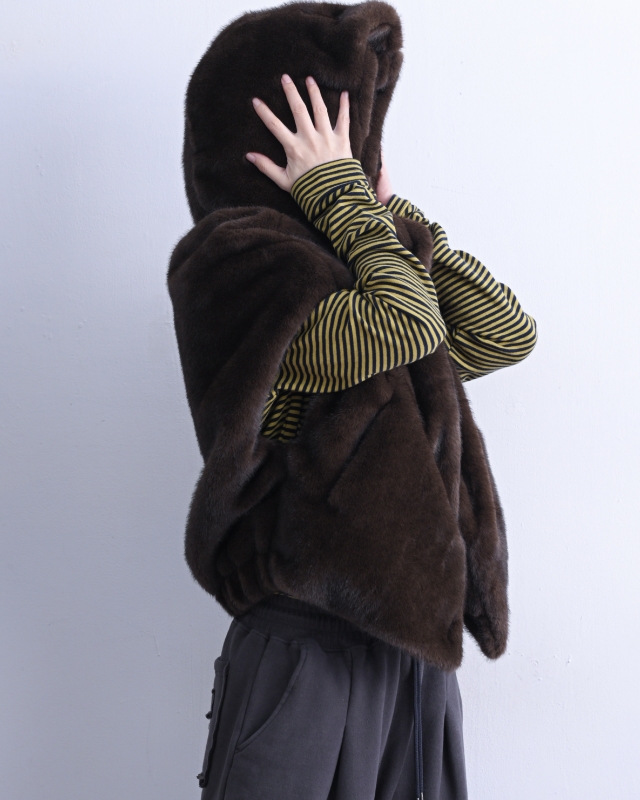 韓 連帽毛毛短袖外套 2色 size