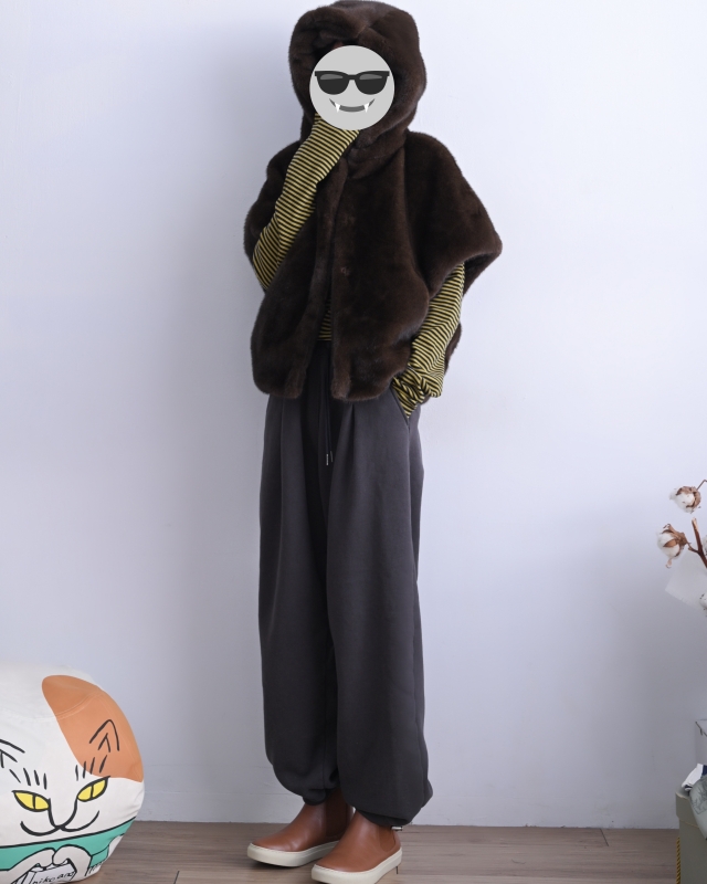 韓 連帽毛毛短袖外套 2色 size