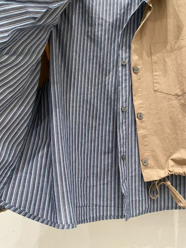 韓 假兩件式接條文外套 2色