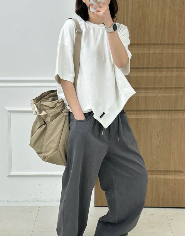 韓 斜邊素上衣 4色