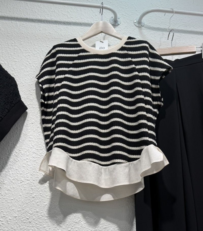 韓 下接布條文上衣 size