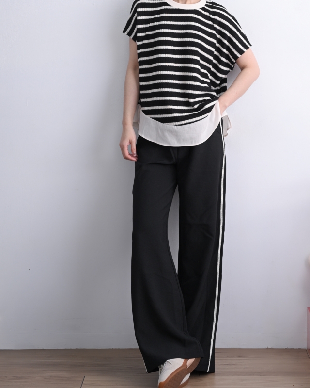 韓 下接布條文上衣 size