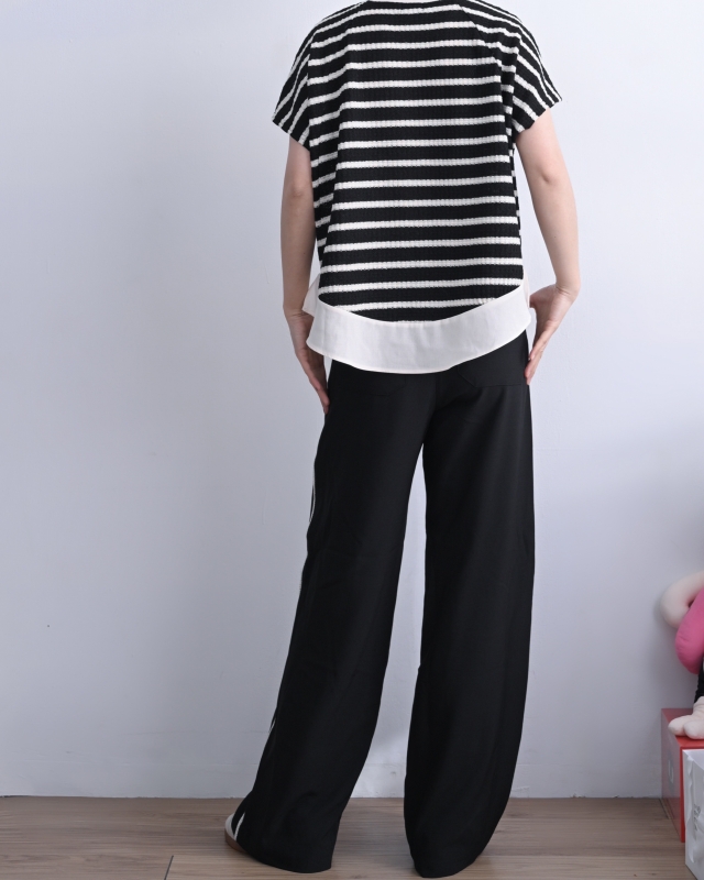 韓 下接布條文上衣 size