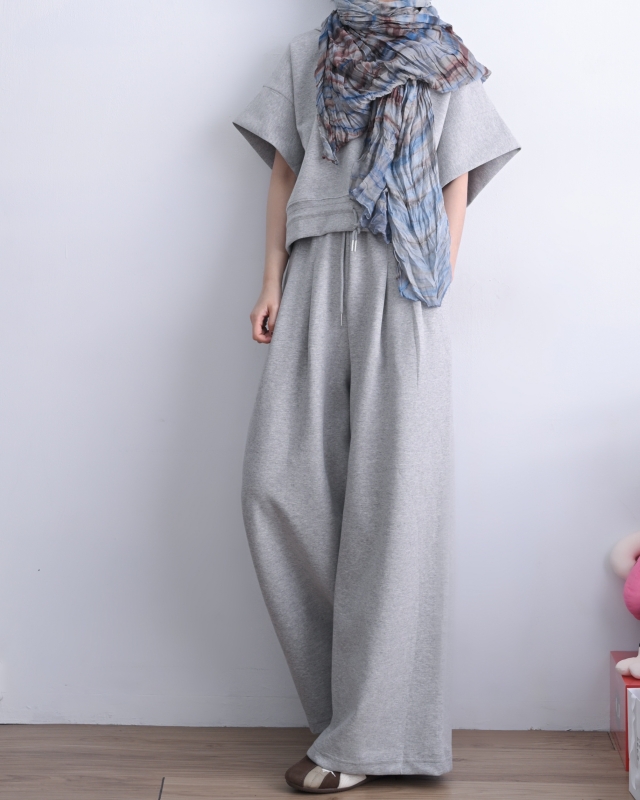 韓 短版連帽上衣